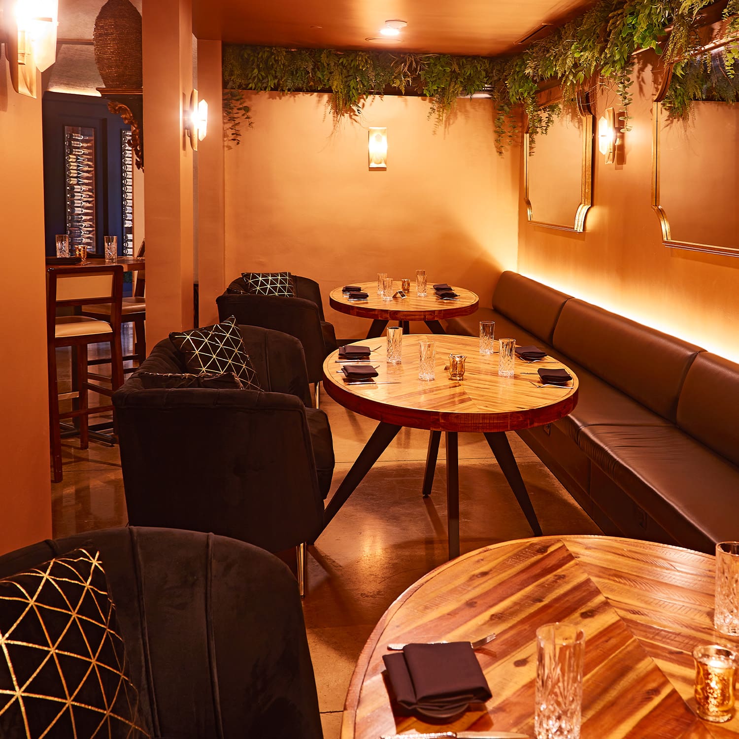 6333938_gallery_lounge Wegmans Next Door Lounge
